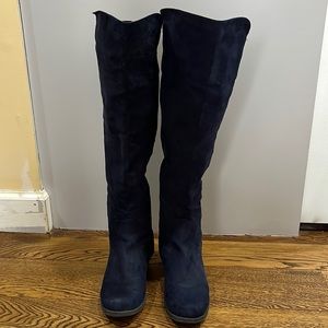 Navy blue Unisa Boots Size 6